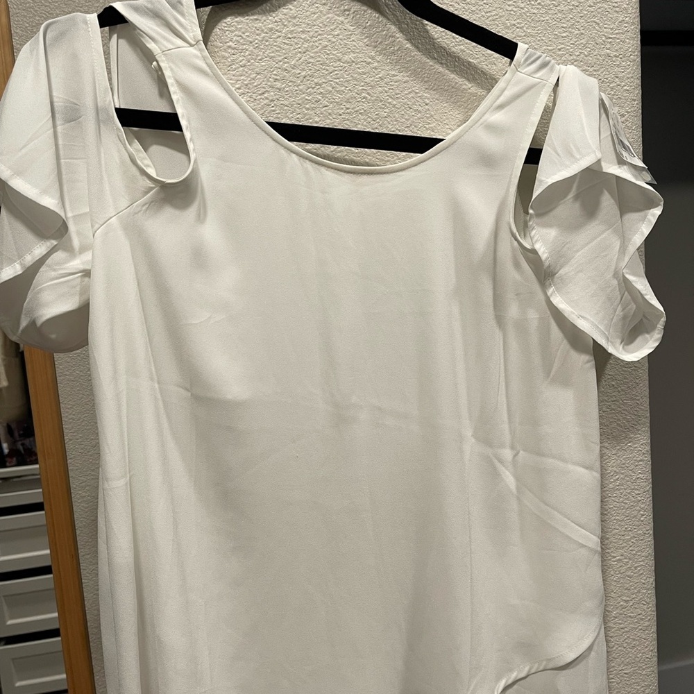 Lush cold shoulder size small